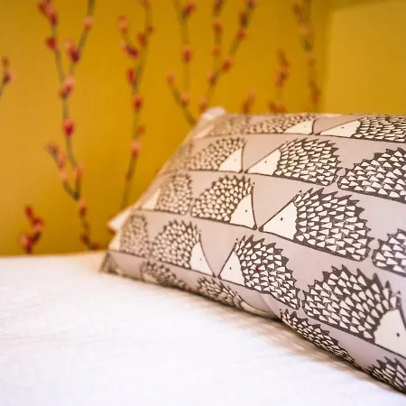 Maison De Kersalomon Oda ve Kahvaltı 4*